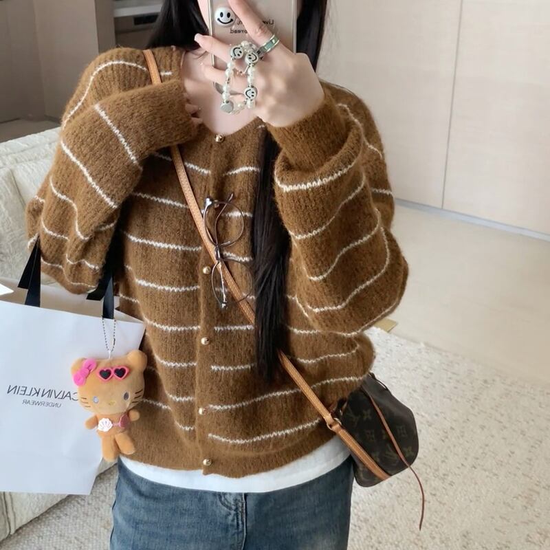 【outer】ボーダー柄カーディガン Q6569