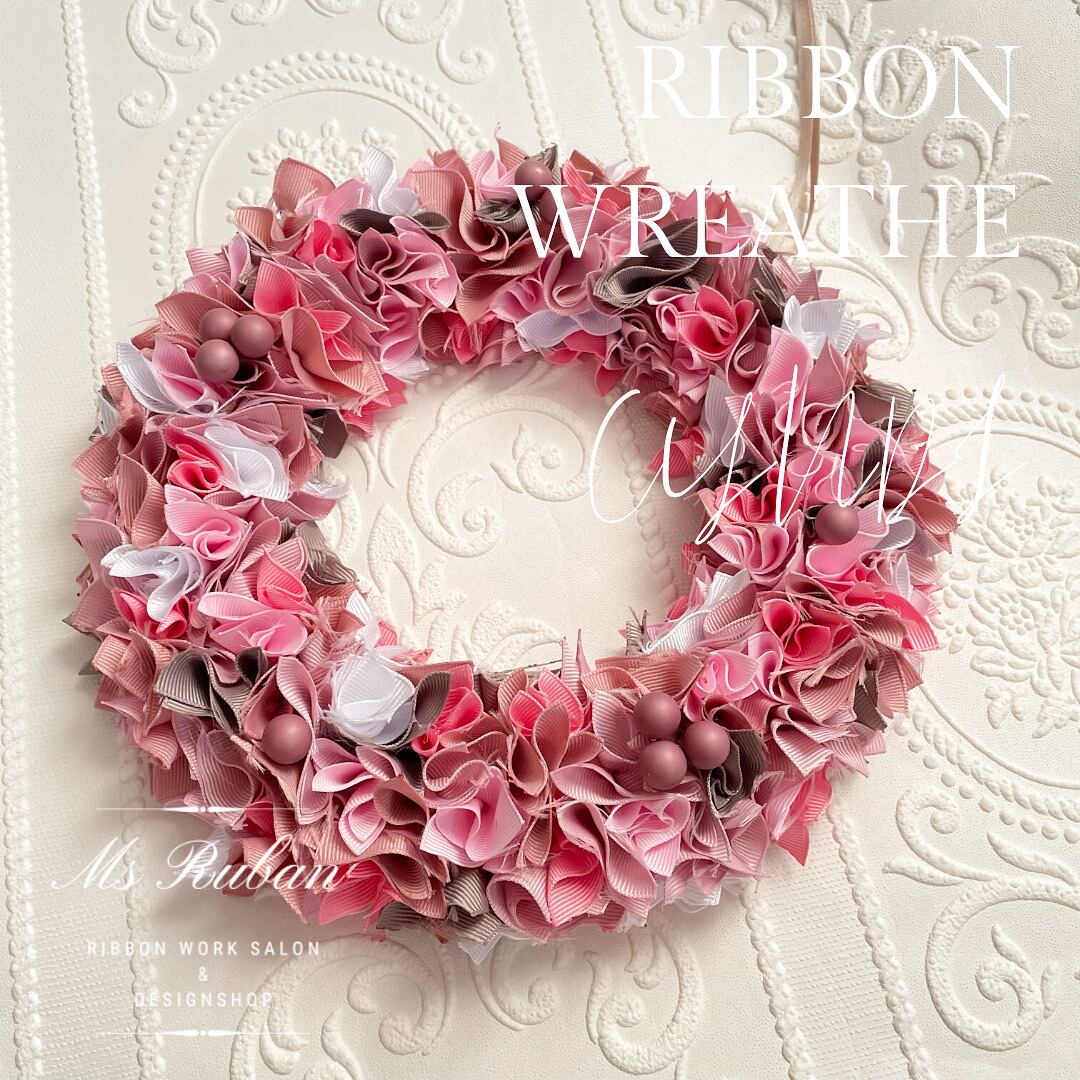 2.リボンリース Ribbon Wreath CYNDI リボンリース By Ms Ruban | Ms Ruban