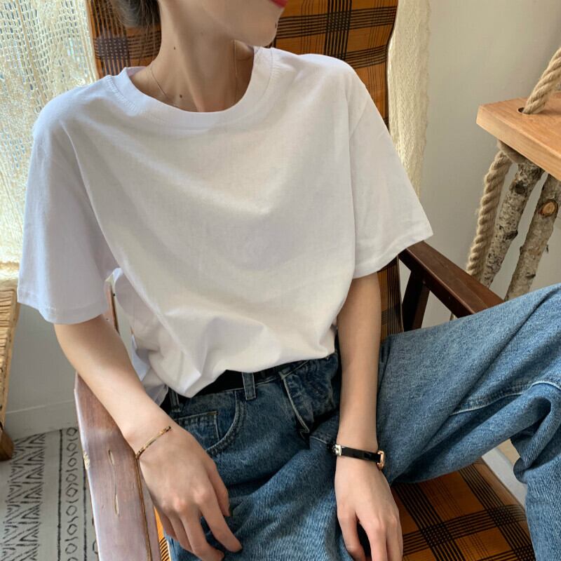 2020年夏の新しいスタイルの半袖Tシャツの女性は服の潮で白いルーズボトミングシャツをイン 1号婦人77533720867