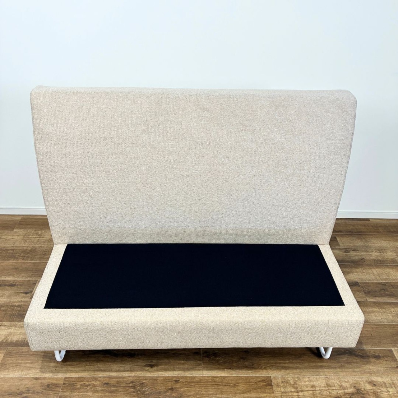 【引取限定 or 23区内限定配送】 Work Plus FLEX-WIZ BOOTH MEET TABLE ＋ BASED WIZ BOOTH SOFA ソファ×2 テーブル セット オフィス家具 ミーティングスペース 什器 オフィス什器【中古】