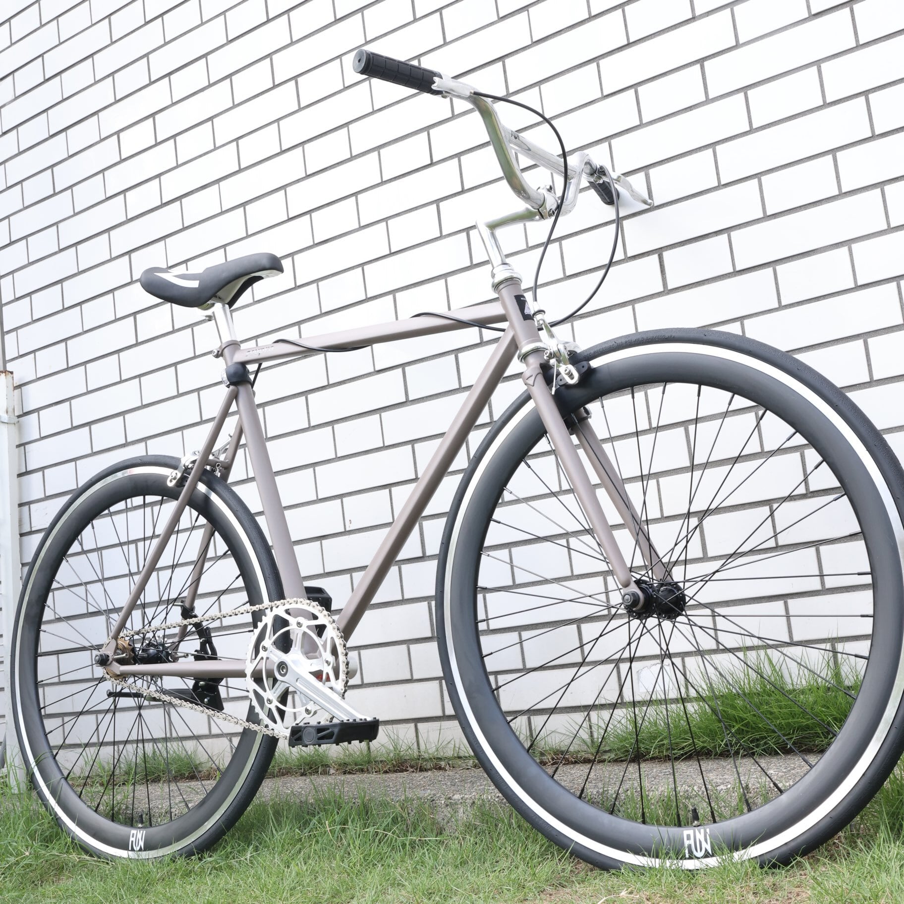 FUN 700C SOUPRA, Rose gray】ピストバイク シングルスピード 自転車