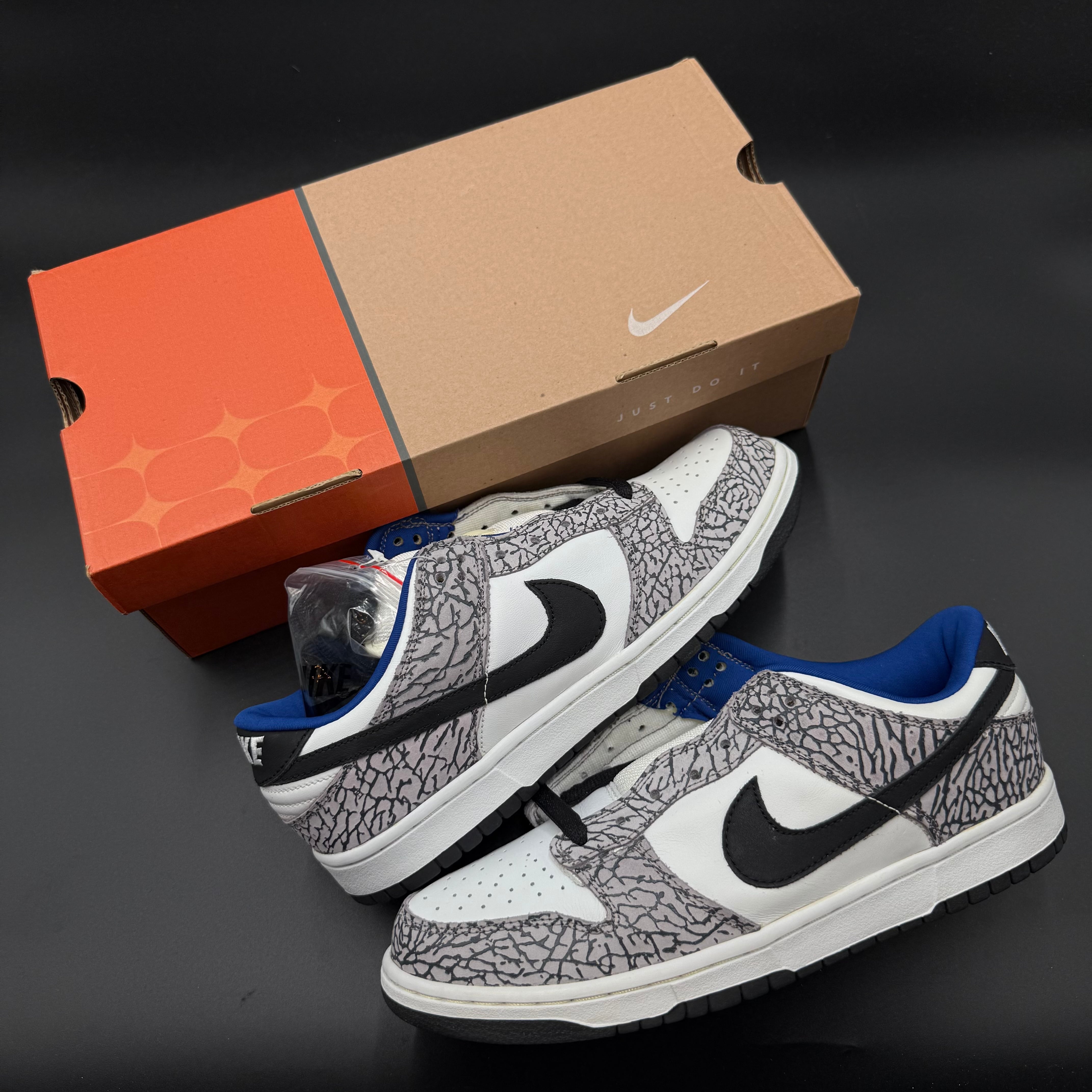 2002 ×SUPERME DUNK SB WHITE CEMENT 304292-001 | Nova Plug