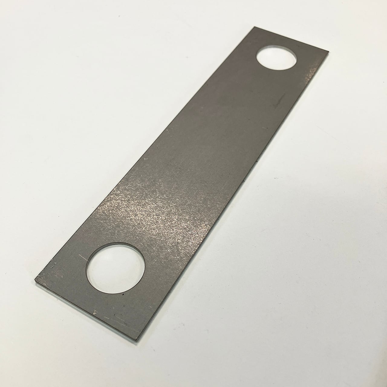 シッピングプレート 鉄 板厚4.0〜4.5mm 300×400mm | 増田金属工業株式会社