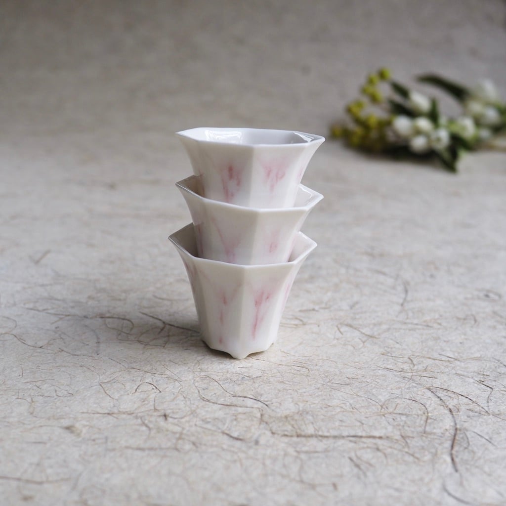 色原 昌希/菱八角茶杯 桃花釉