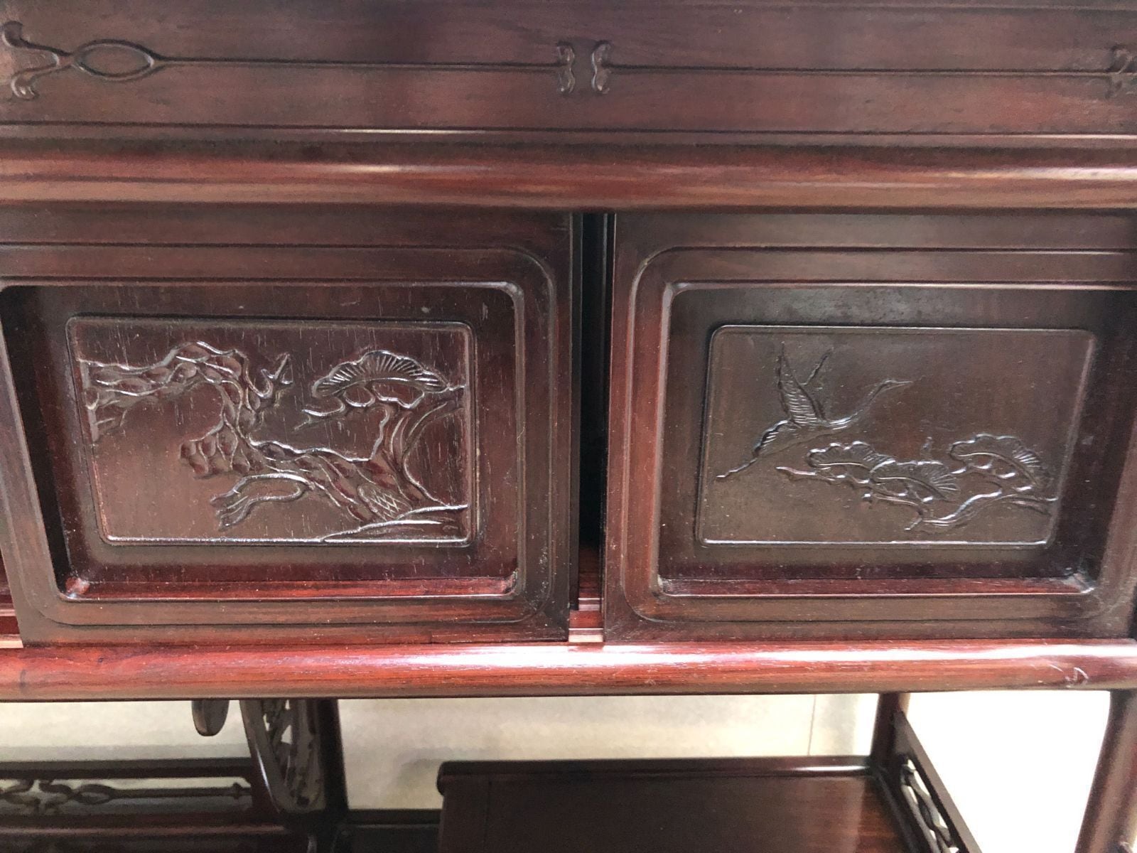 飾り棚 和棚 茶棚 アンティーク 彫刻入り 送料込み 飾り棚 和棚 茶棚 アンティーク 彫刻入り 送料込み 250309-1 | みなと