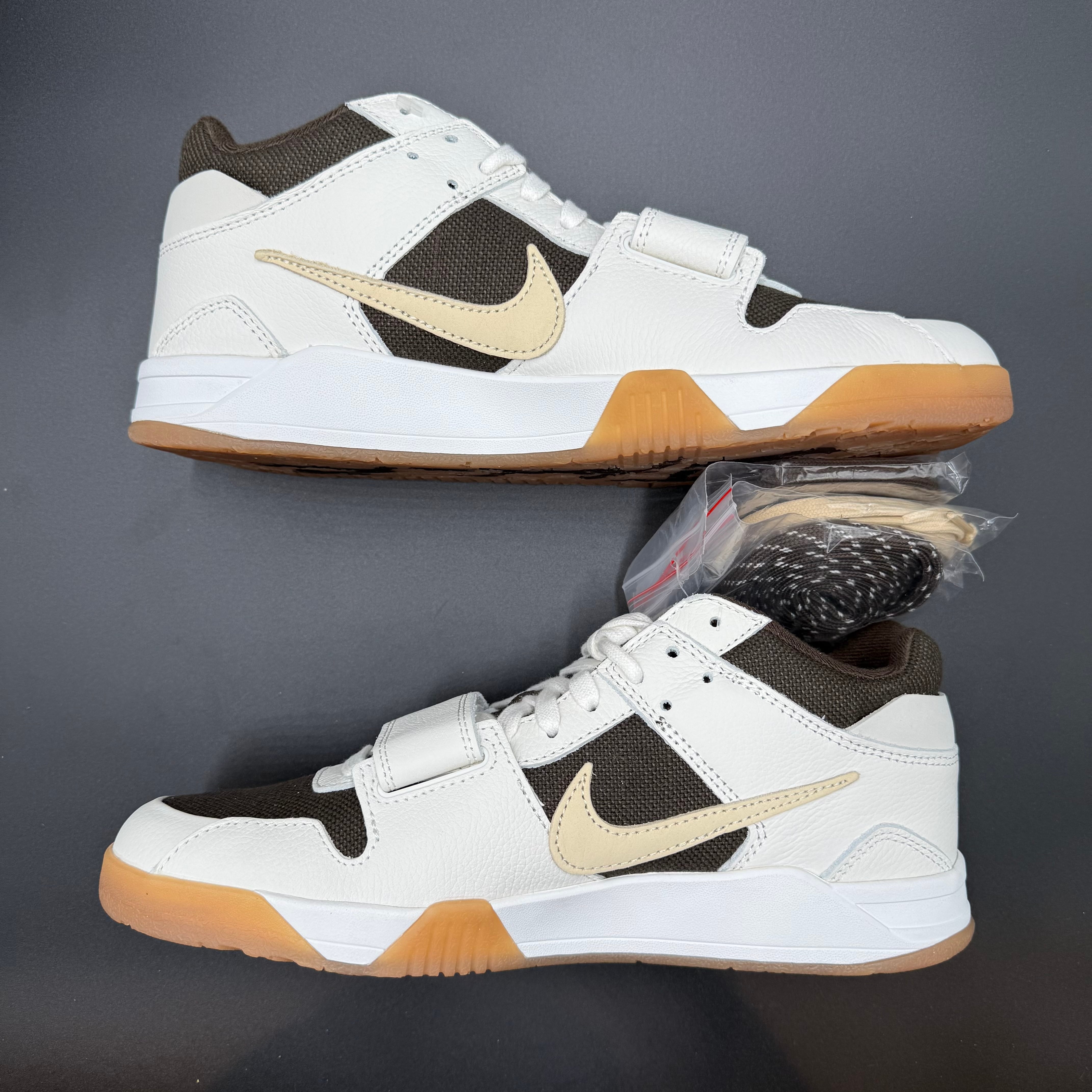 TRAVIS SCOTT NIKE JORDAN JUMPMAN JACK TR SAIL AND DARK MOCHA