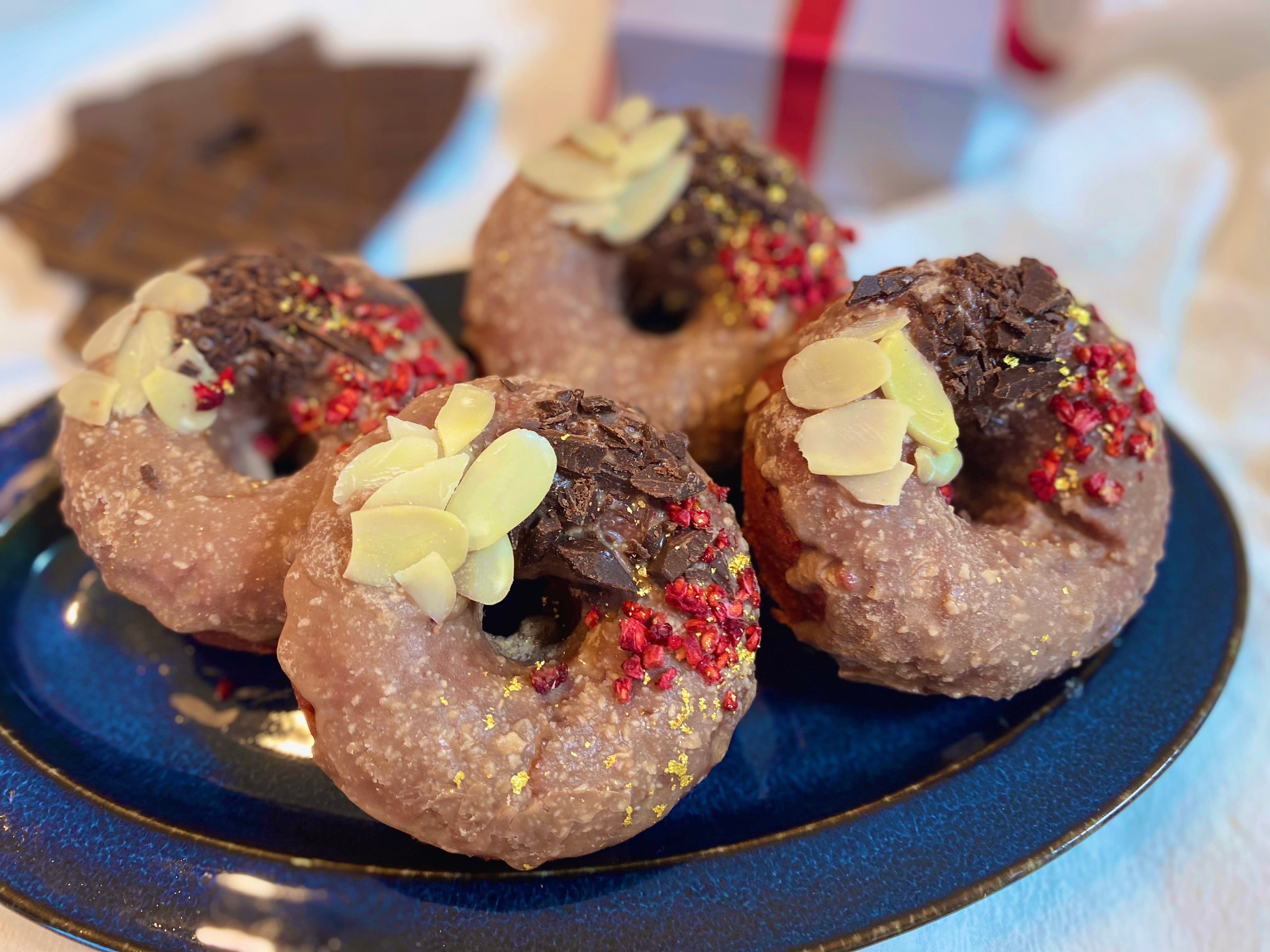 【2月限定】聖なるバレンタインチョコドーナツ【2月7日(土)、8日(日)製造・発送】