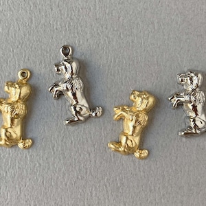 〈新色追加〉USA真鍮 ちょうだいお座り犬パーツチャーム(17mm/20mm)