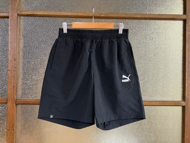 PUMA ESS WOVEN 8 SHORTS (BLACK)