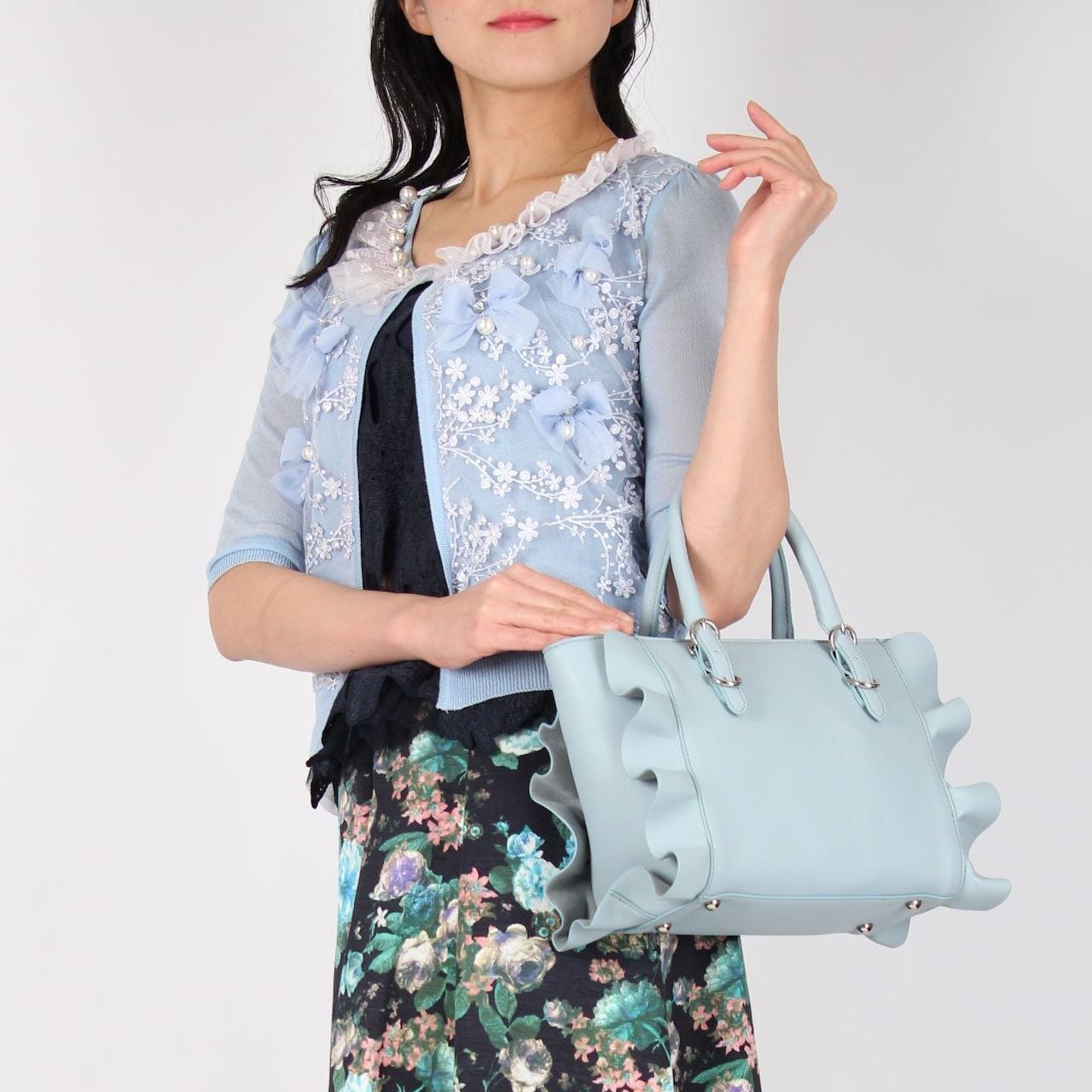 フリルバッグ【ブルーグレー】 | Ladies KAWAI Official EC Site