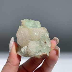 グリーンアポフィライト＆スティルバイト 53◇ Green Apophyllite & Stilbite ◇天然石・鉱物・パワーストーン