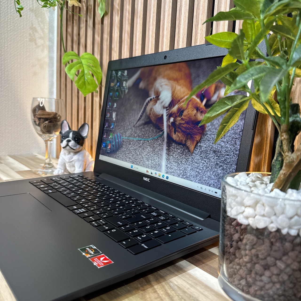 \ 公式ショップ限定価格❣️/ 美品《ハイスペック》NEC LAVIE NS600 Ryzen7 フルHD メモリ8GB SSD128GB ノートパソコン 安心サポート&3ヶ月保証付き