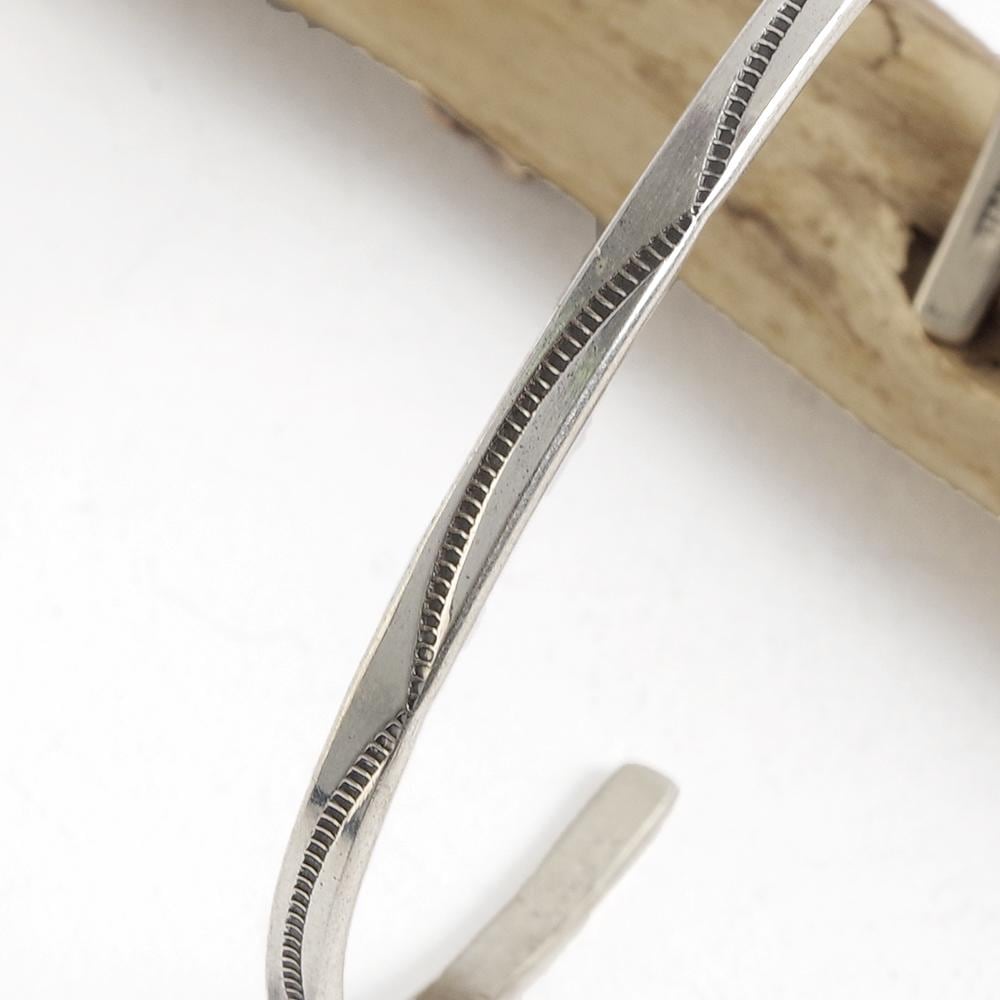 INDIAN JEWELRY インディアンジュエリー】Navajo Stampwork