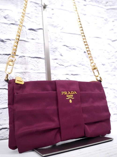 美品◆PRADA プラダ ビッグリボンデザイン ナイロン クロスボディ チェーンストラップ ショルダー バッグ ポシェット ポーチ ボルドーx金◆
