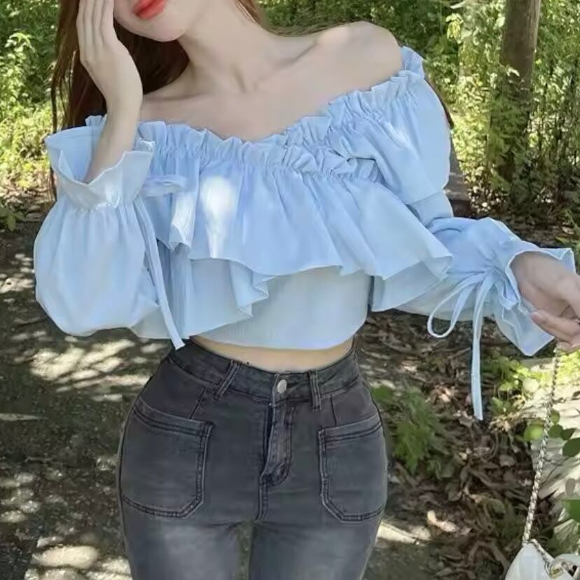フリルギャザーオフショルクロップドブラウス