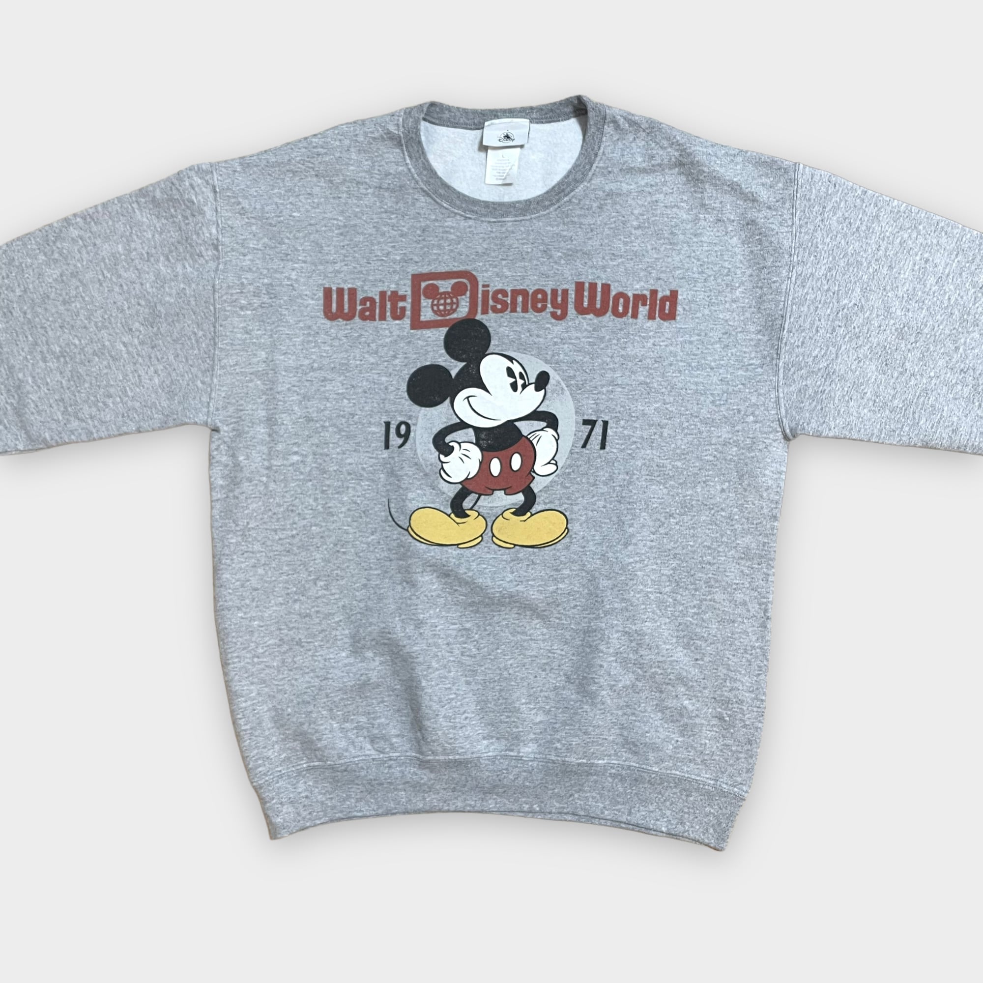 US USA製 ミッキーマウス プリント スウェット シャツ 長袖 ディズニー DISNEY WEAR エプコットセンター 万国旗 サイズ：メンズ XXXXL ビッグサイズ レッド