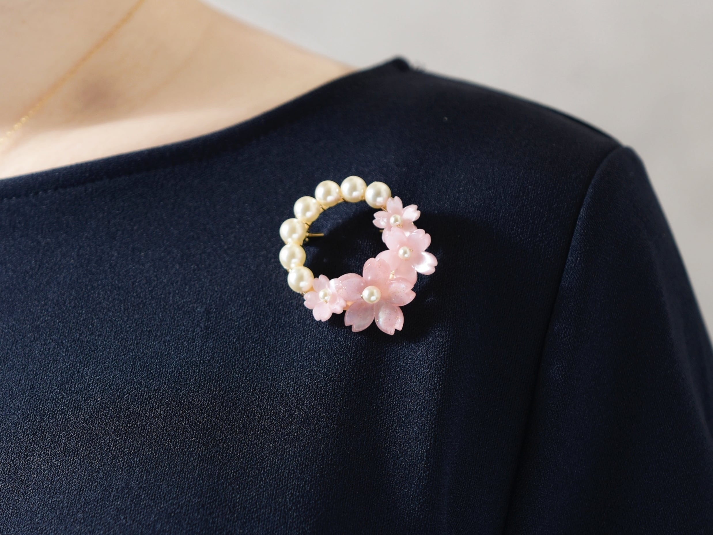 春限定【ブローチ】ピンクの桜とパールの花束リース(春爛漫・Ⅱ)