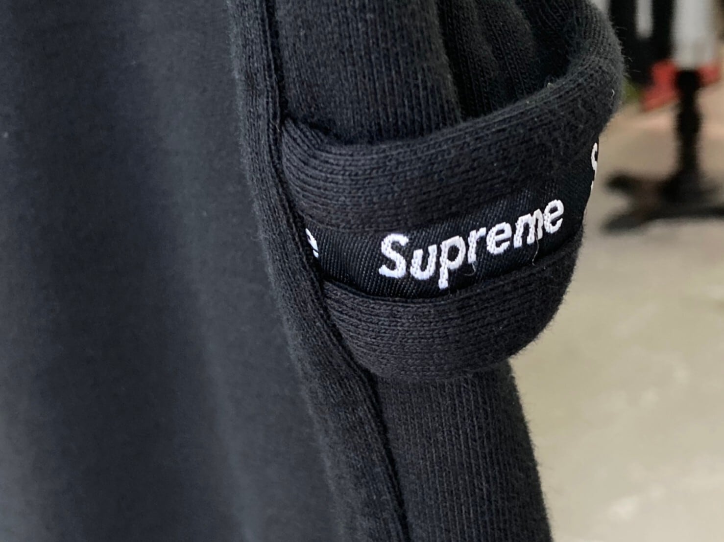 素晴らしい SUPREME Utility Sweatpant 
