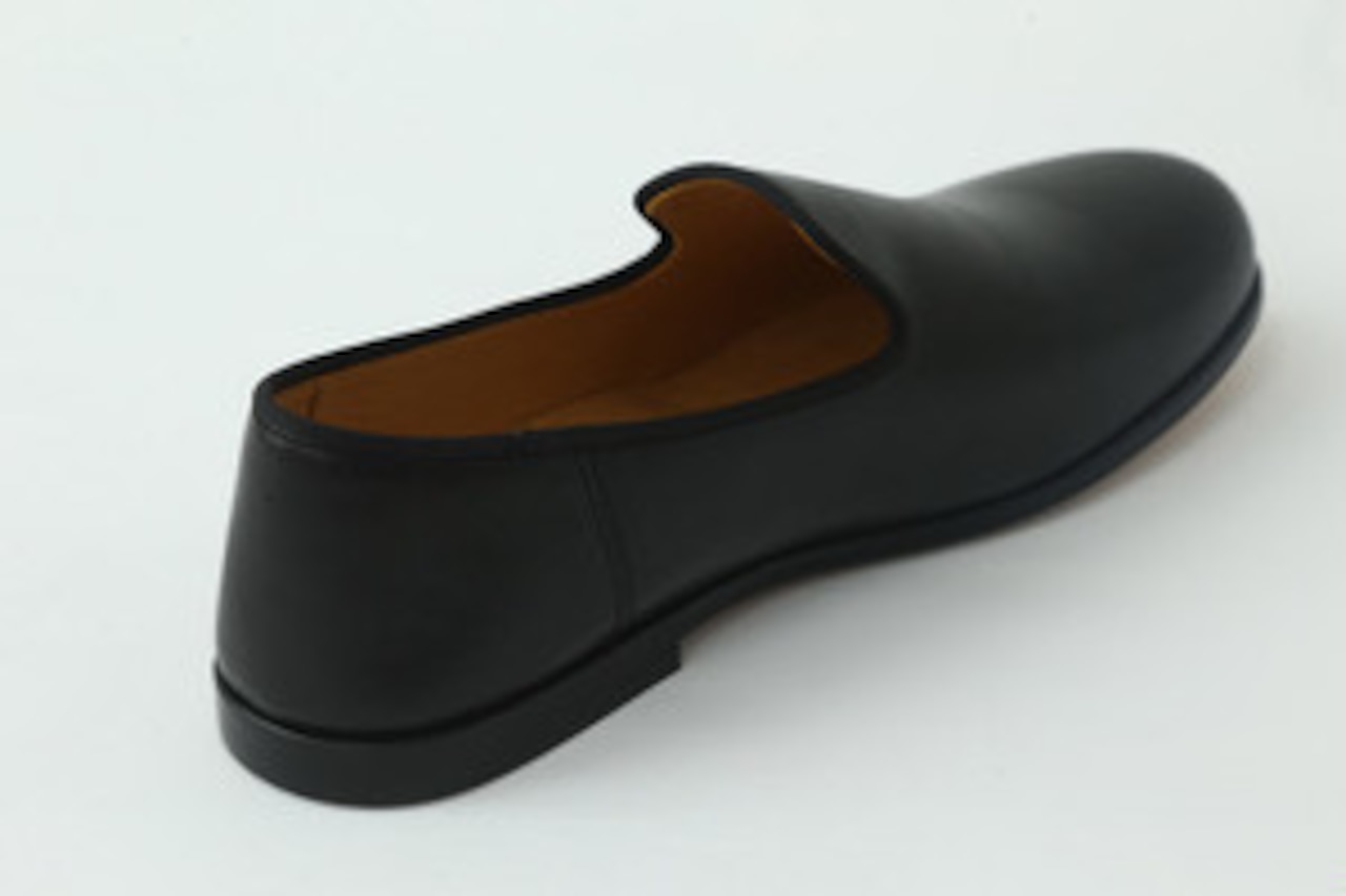 SLIP-ON SHOES