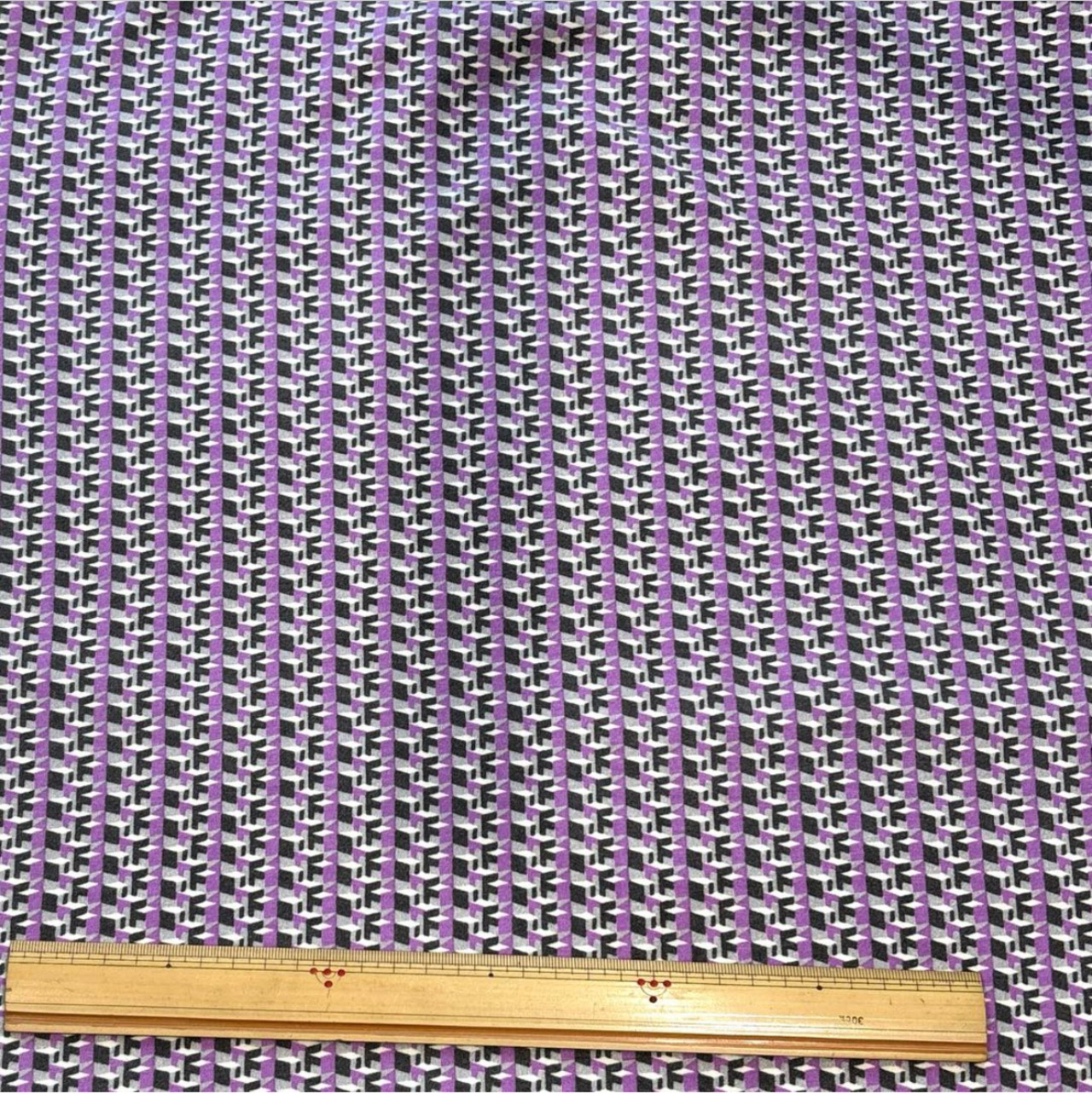 ★TB289◆2.5m◆ラスト1点‼◆アクリル混ベア天竺ニット生地◆花柄