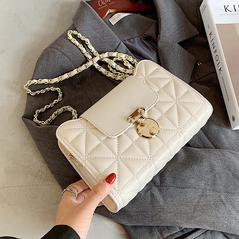 人気のスモールバッグレディース2020新しいトレンディなファッションチェーンショルダーメッセンジャーバッグネットレッドロンバス刺繍糸スモールスクエアバッグ 手作りハンドバック60288637631