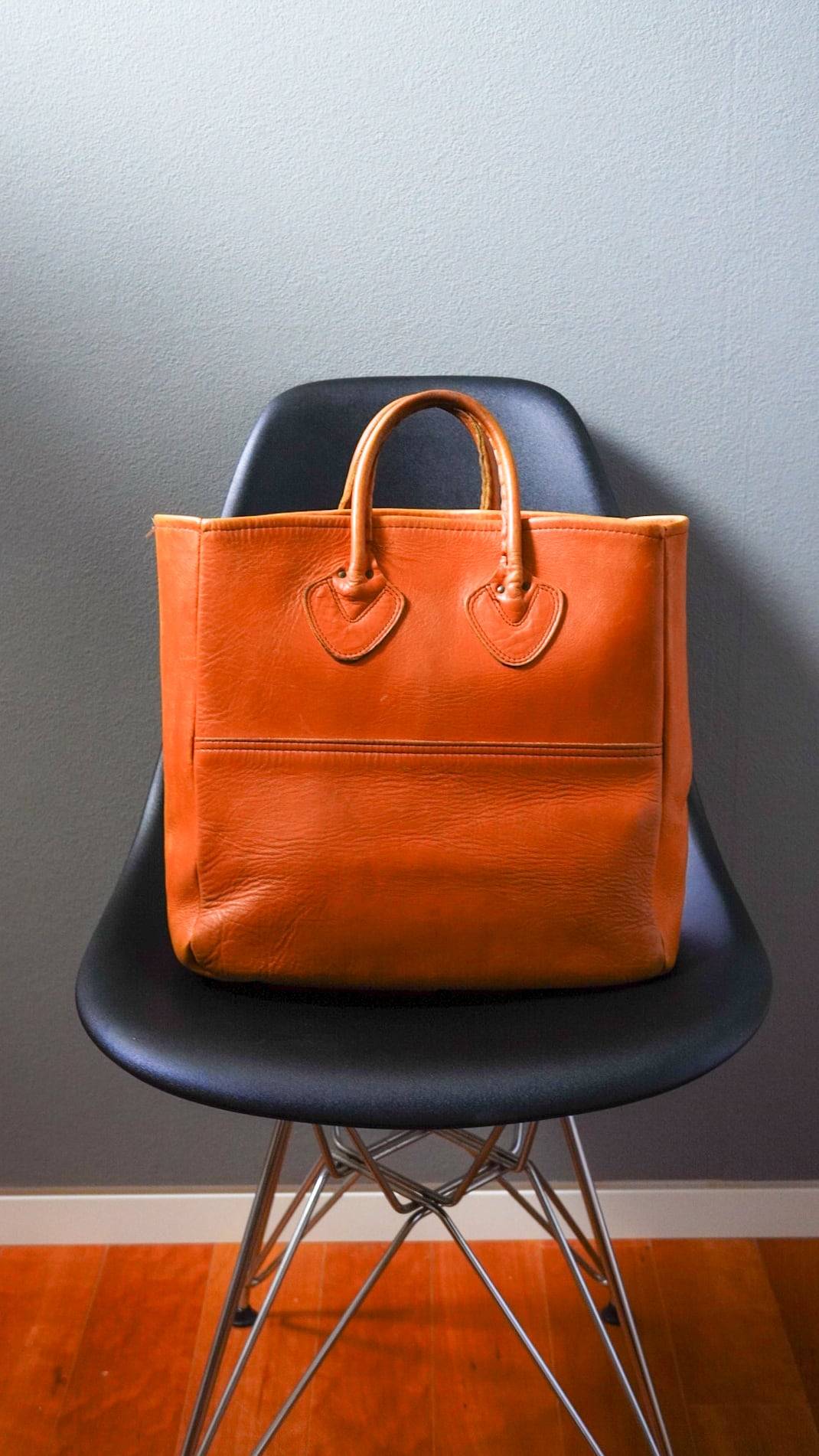 vintage leather tote bag