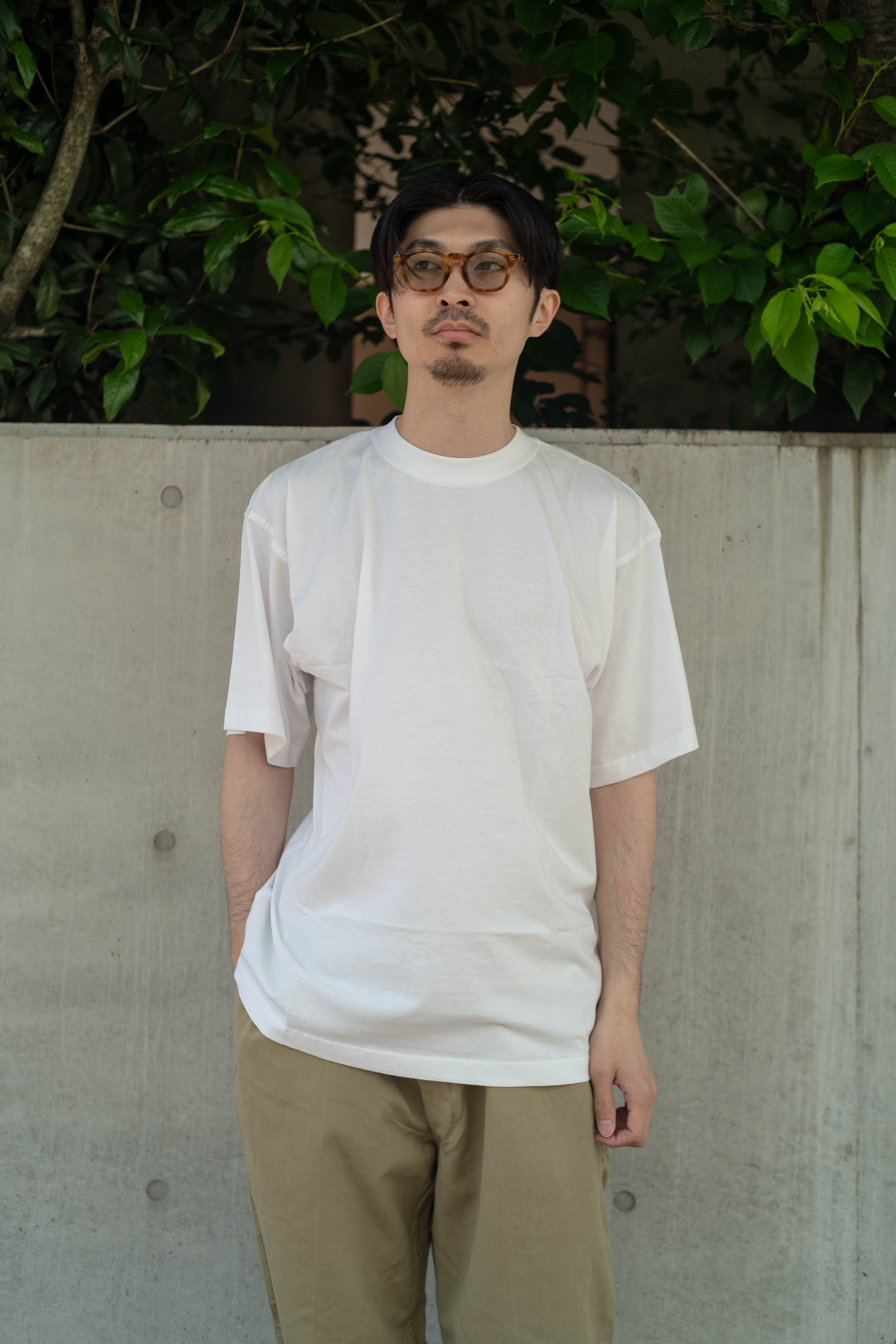 ベルギー軍の白Tシャツ | militaria & encore