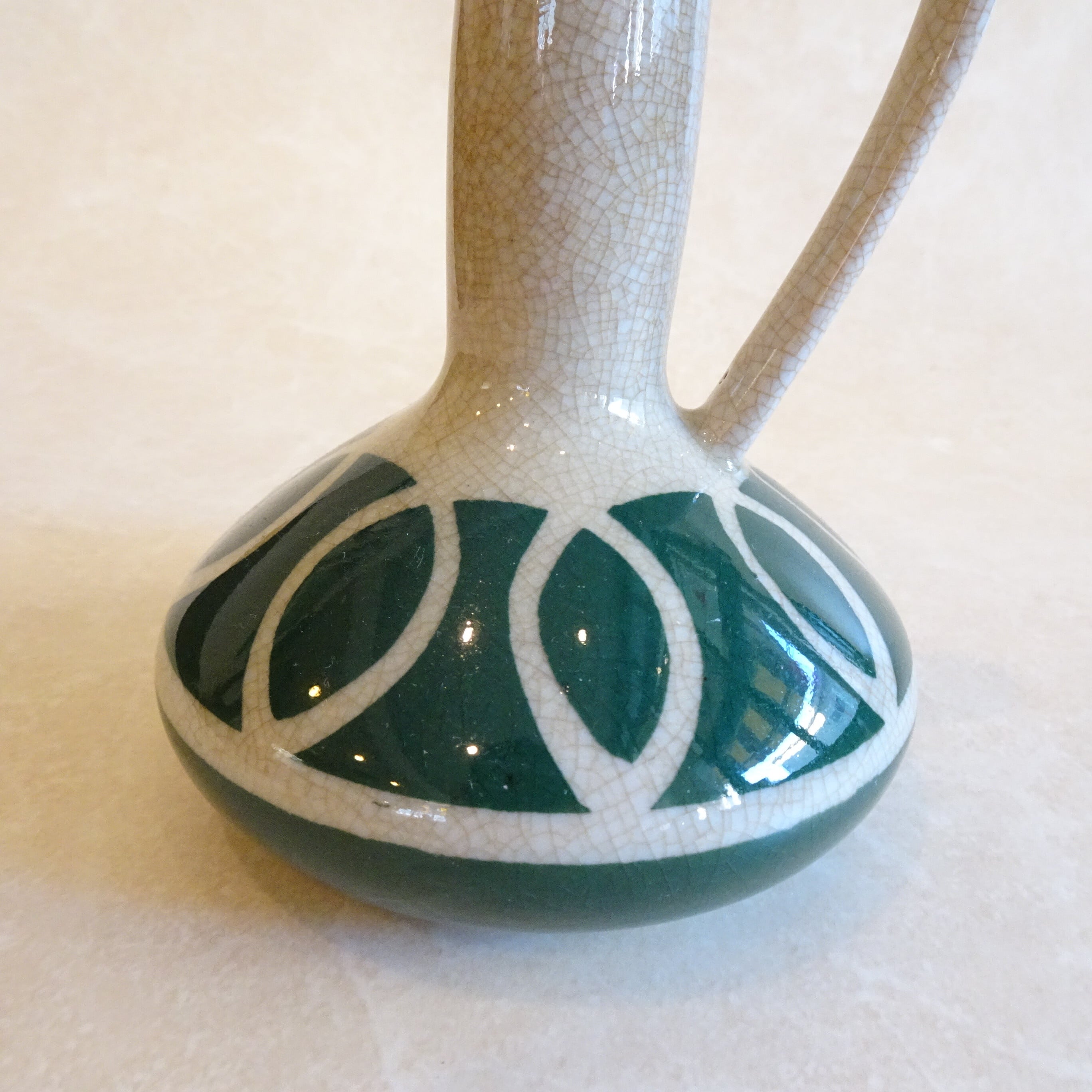 くるくるグリーンの水差し | 純喫茶家具の村田商會