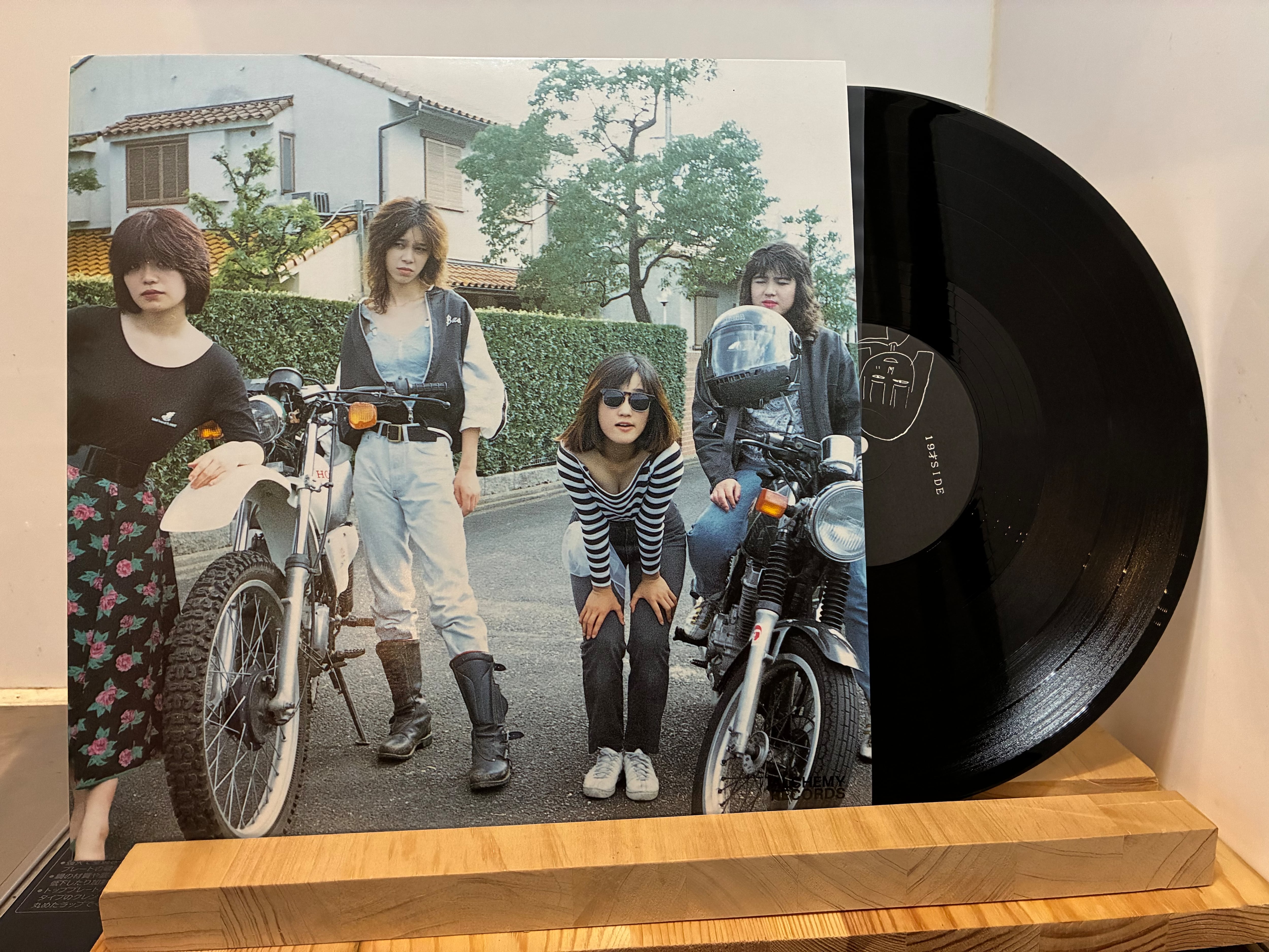 LP | sixteen records (シックスティーンレコード)