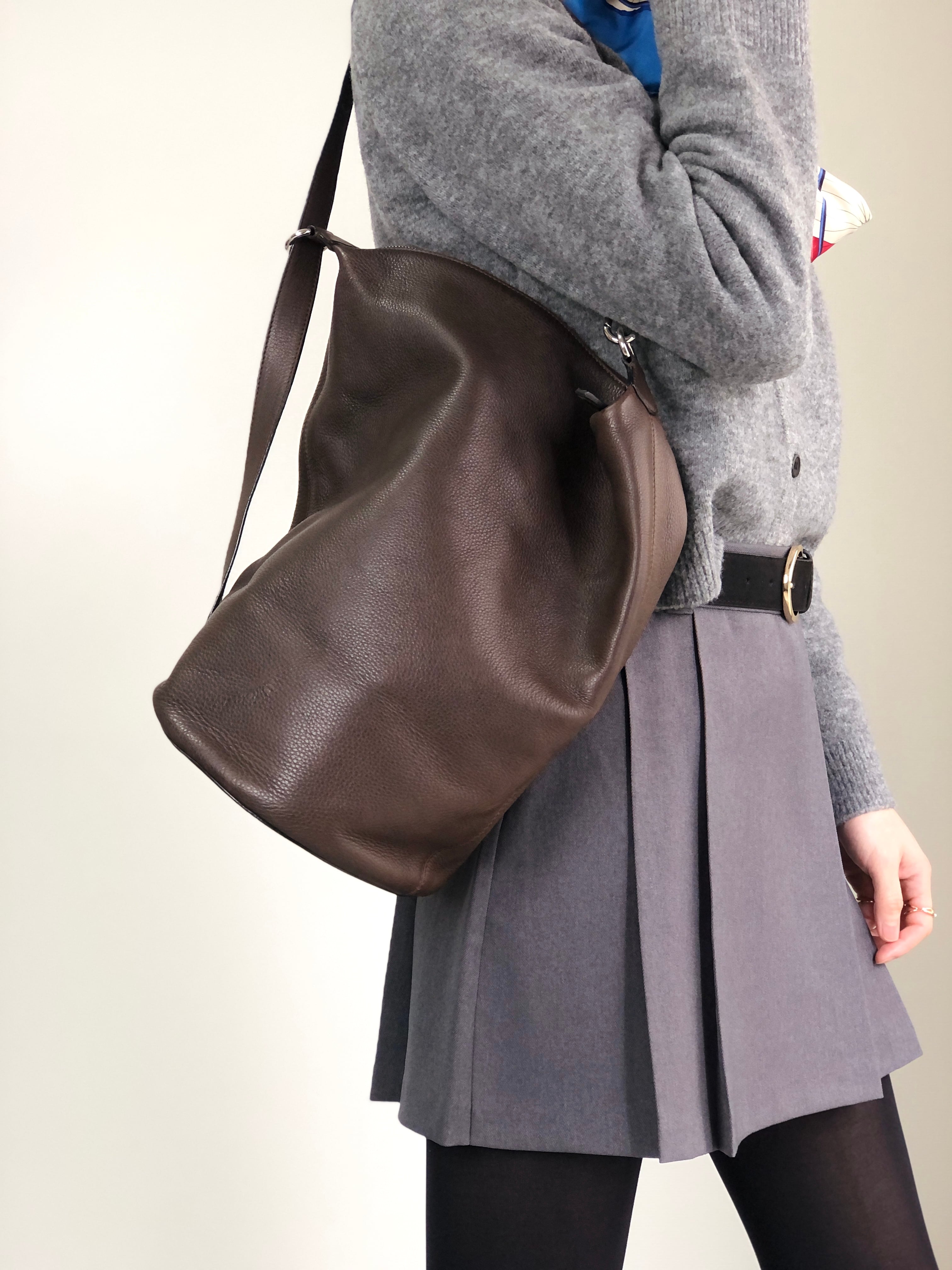 CELINE セリーヌ ショルダーバッグ ブラウン ブラゾン型押し バケツ型