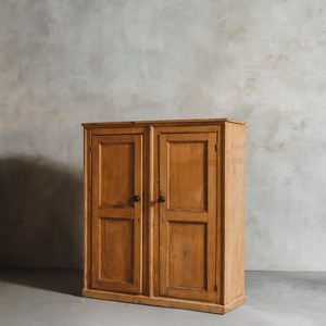 キャビネット/カップボード/アンティーク/イギリス/英国アンティーク/店舗什器/ディスプレイ/収納棚