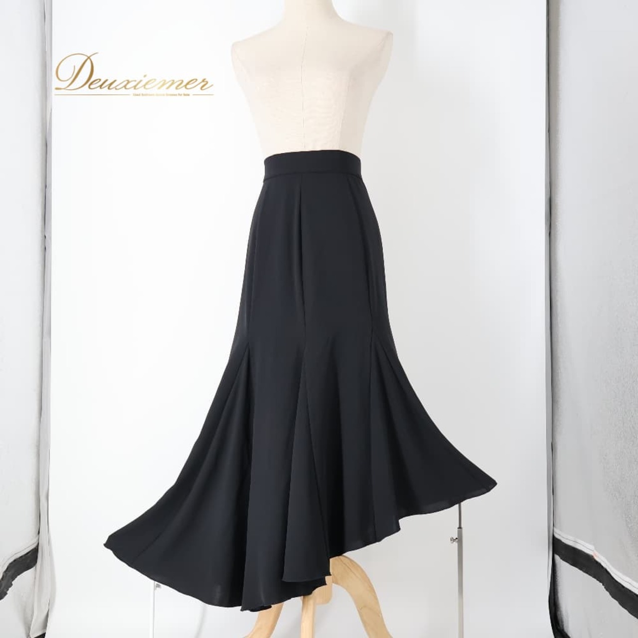 社交ダンス 衣装 スカート ブラック系 チャコット Chacott 黒 無地 シンプル 練習 レッスン 日本製 アシンメトリー おしゃれ ダンス衣装 イベント ステージ パーティー 上品 かわいい