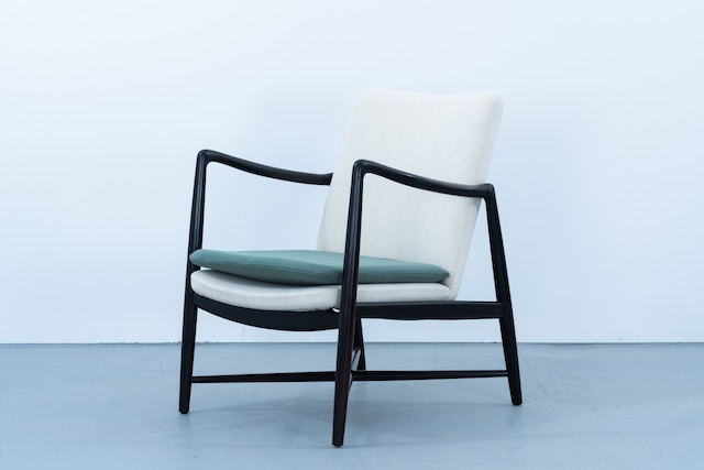 Finn Juhl | BO59 Fire place chair