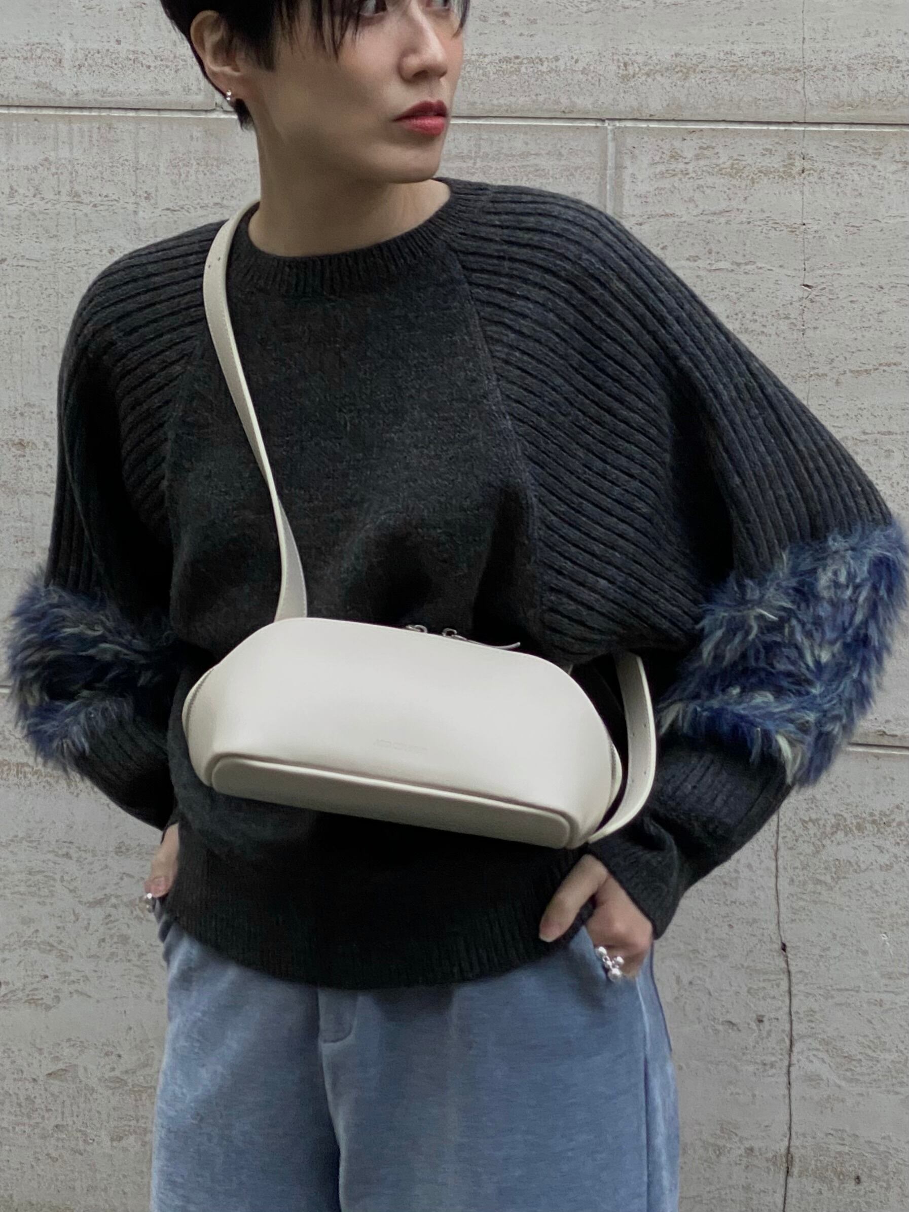 FIGRE BODYBAG|アイボリー|ADD CULUMN