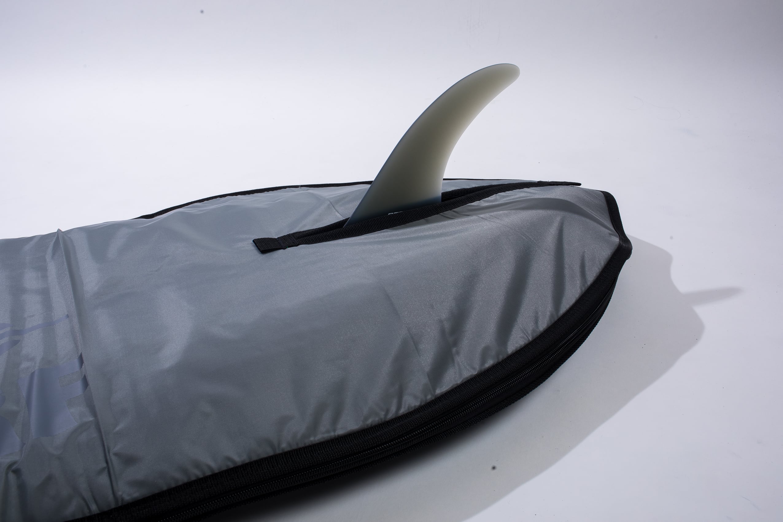 ハードケース V-CUT DAY TRAVEL ファンボード用 8'0 - DESTINATION