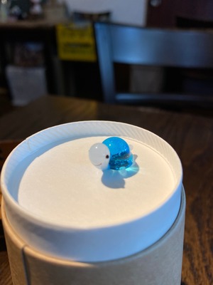 ミニチュアガラスの青い亀(単品)