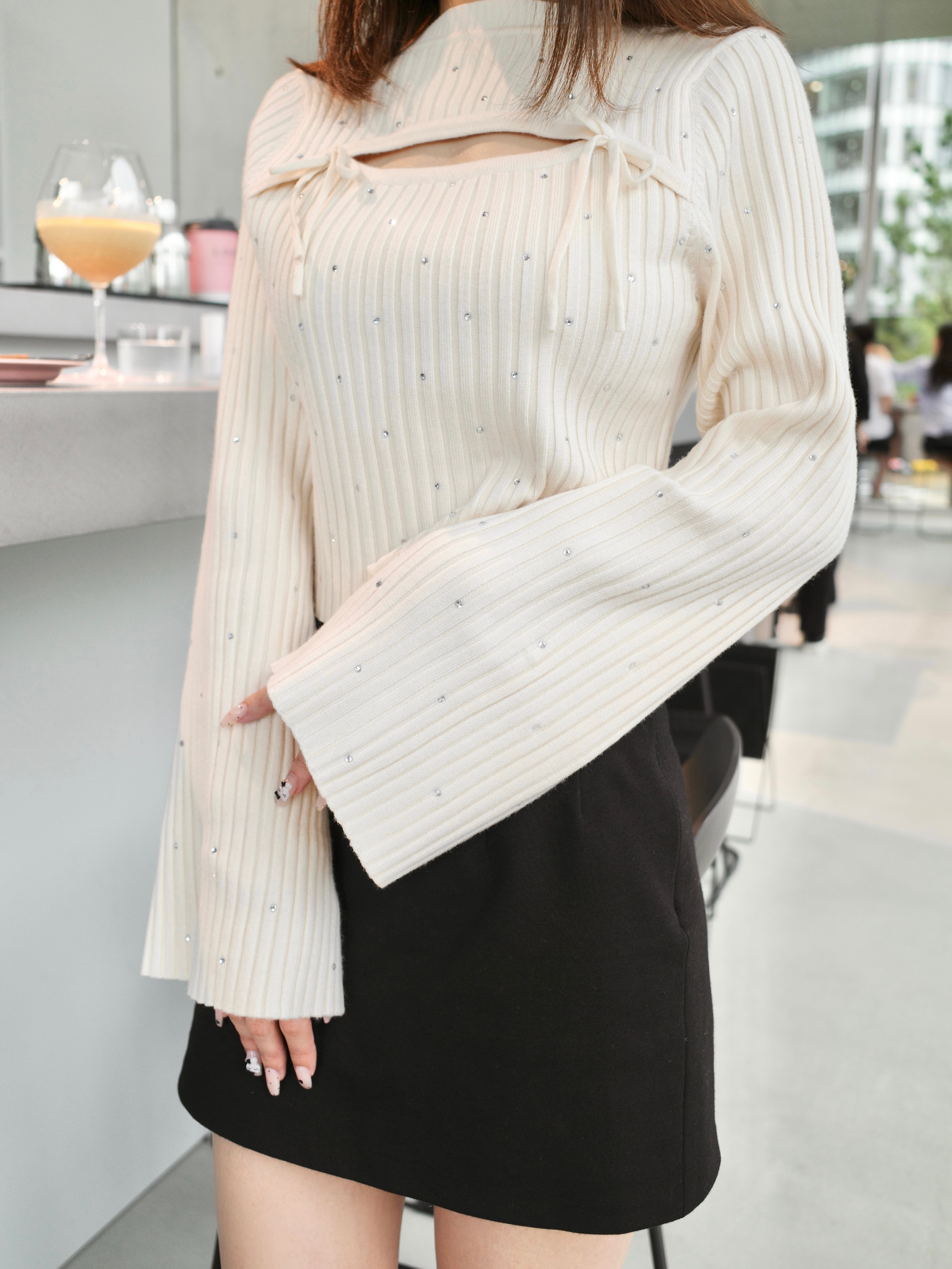 original/再入荷】rhinestone flare sleeve knit(ivory) | POMME d