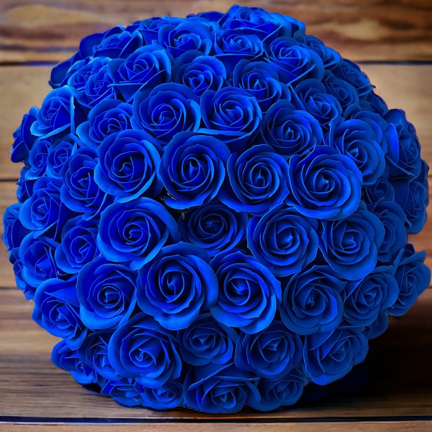 ロイヤルブルー L(100本) サヴォンローズ 花束 | 石鹸素材のバラの花束