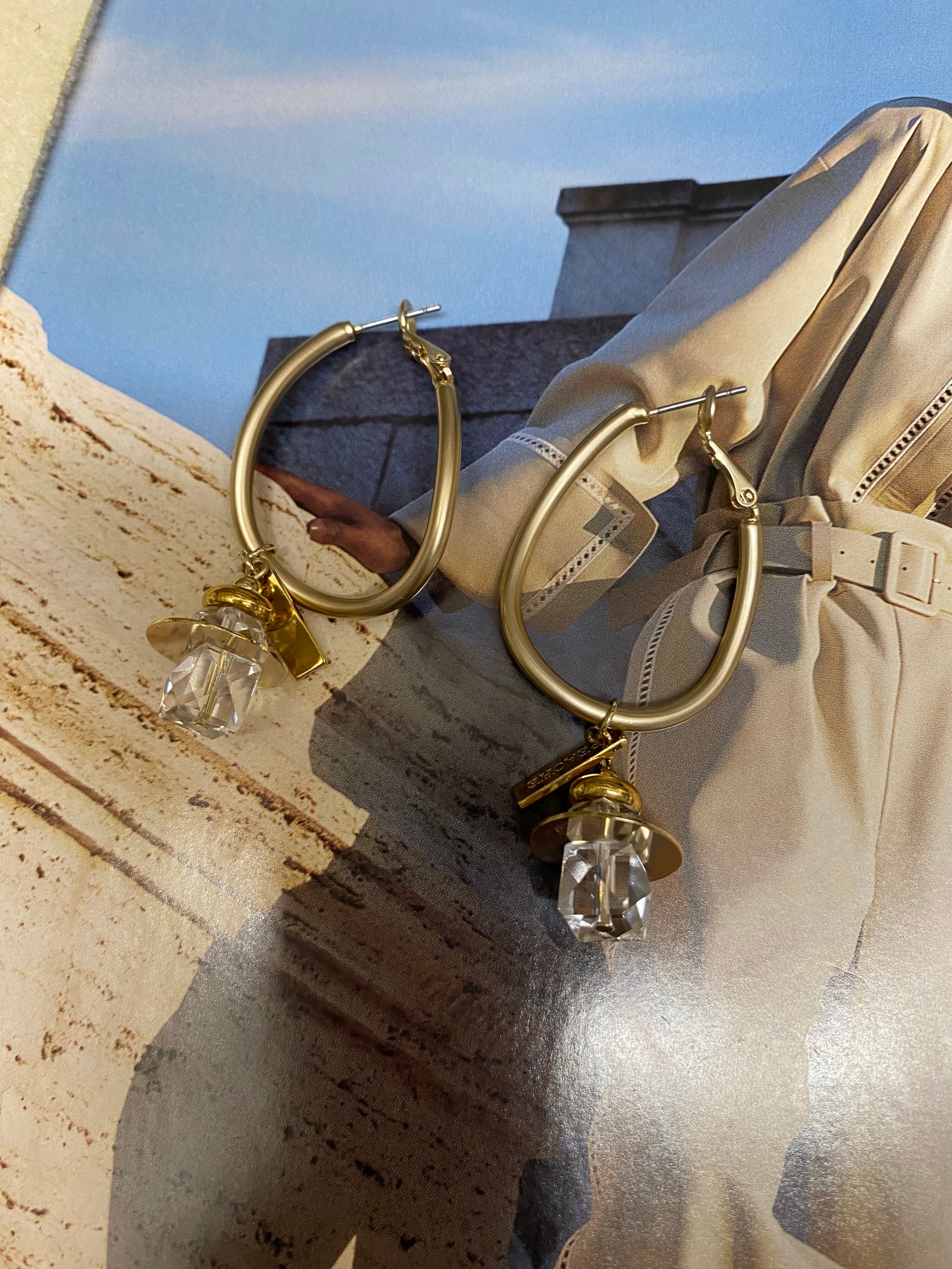 mad gold crystal drop