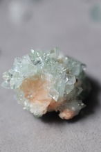 グリーンアポフィライト × ヒューランダイト 「雫の花」Green Apophyllite × Heulandite ◇ 天然石・鉱物・パワーストーン・原石 | st00384