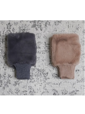 ファー　ノーフィンガーグローブ