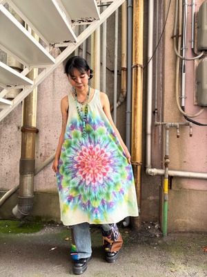 タイダイ Tie-dye ノースリーブ ワンピース ライトグリーン ムラ染め 美しい幻想的な孔雀大曼荼羅 HD26-16
