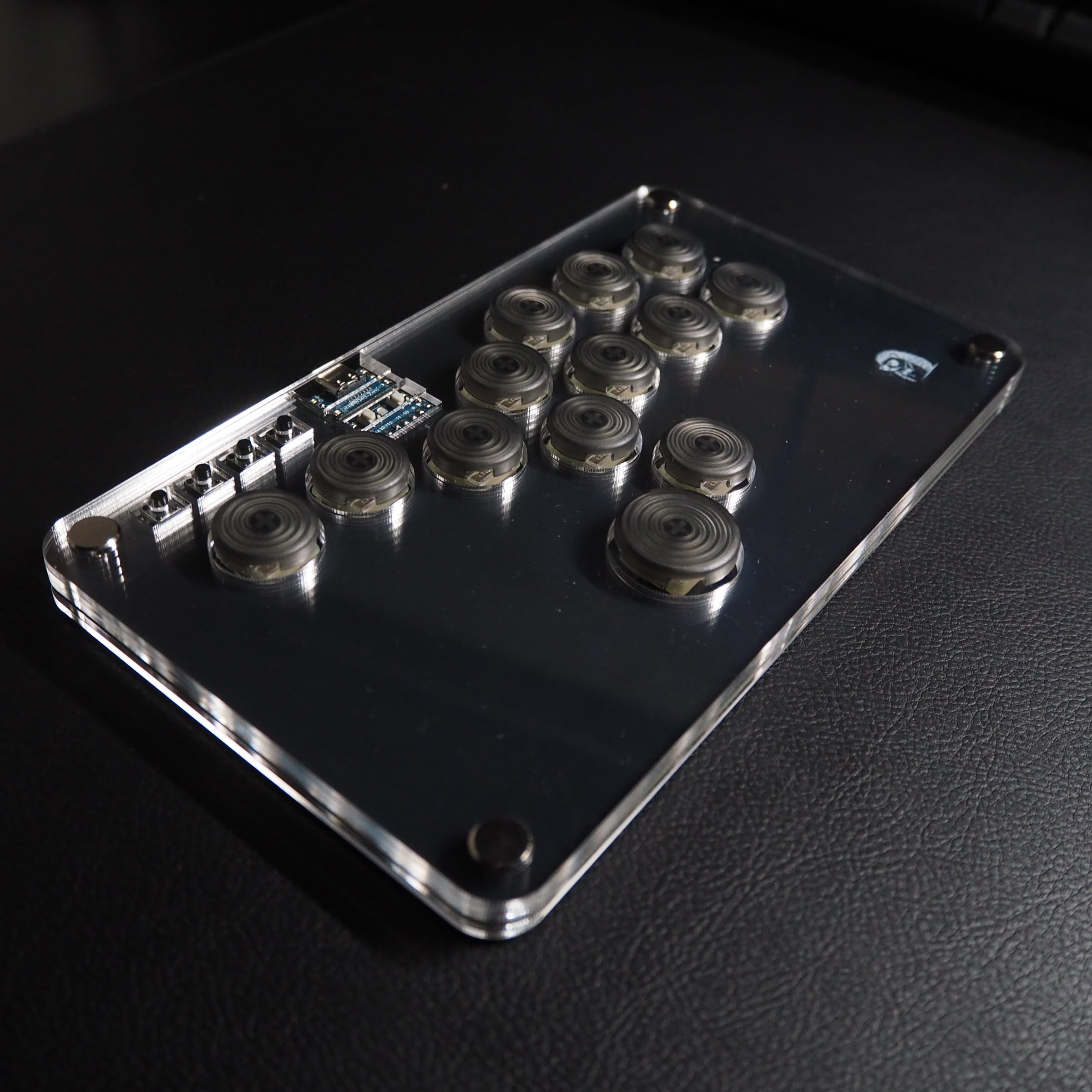 木製キーボード型レバーレスアケコン ナチュラル | SPIKE SHOP
