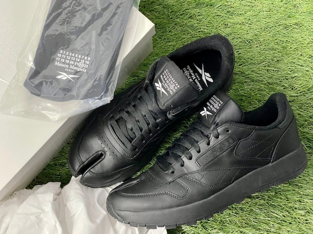 Reebok × MAISON MARGIELA PROJECT 0 CL "TABI" SNEAKERS BLACK 27㎝ H04864 58387