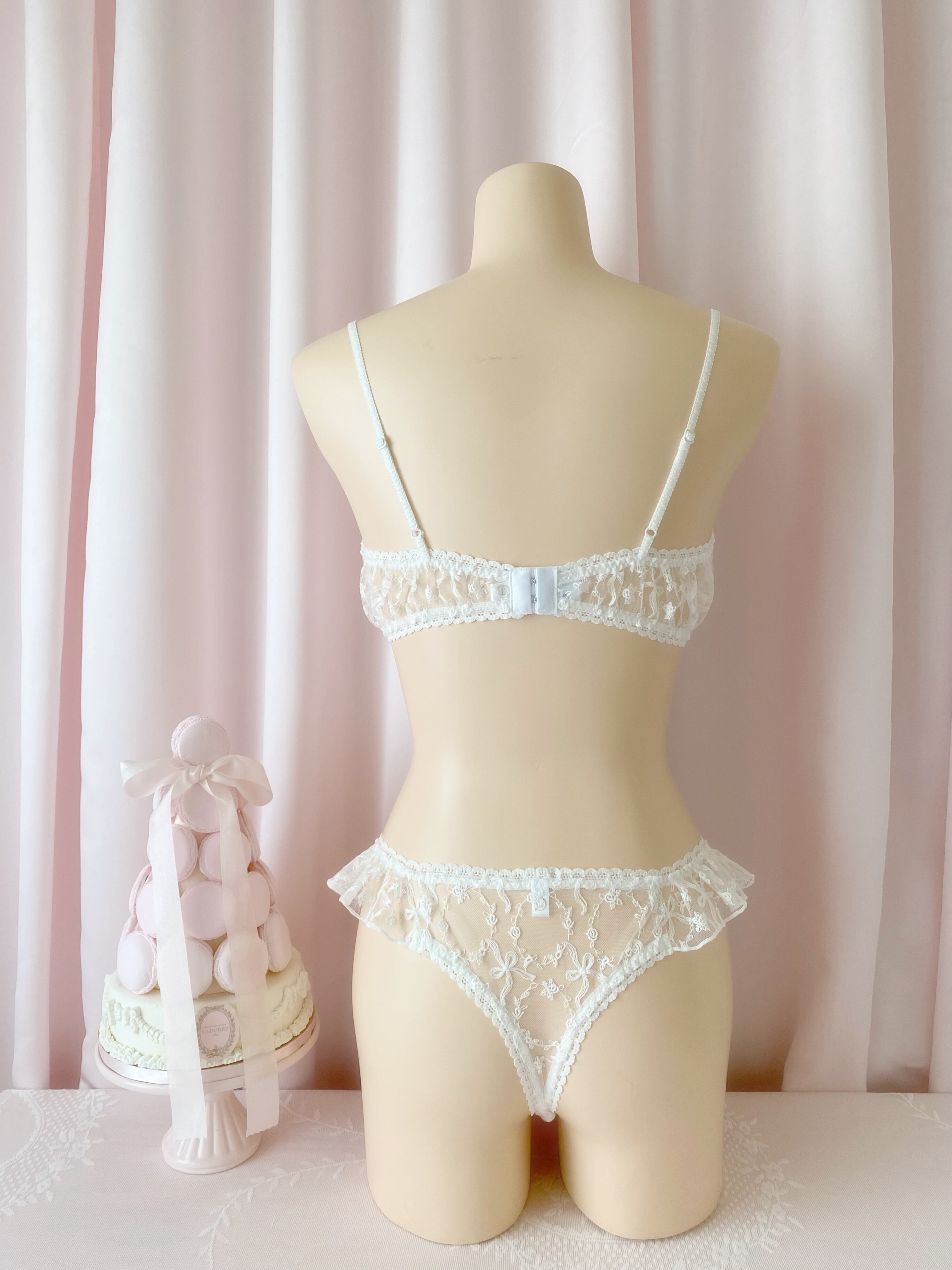 Le Petit Trianon panty