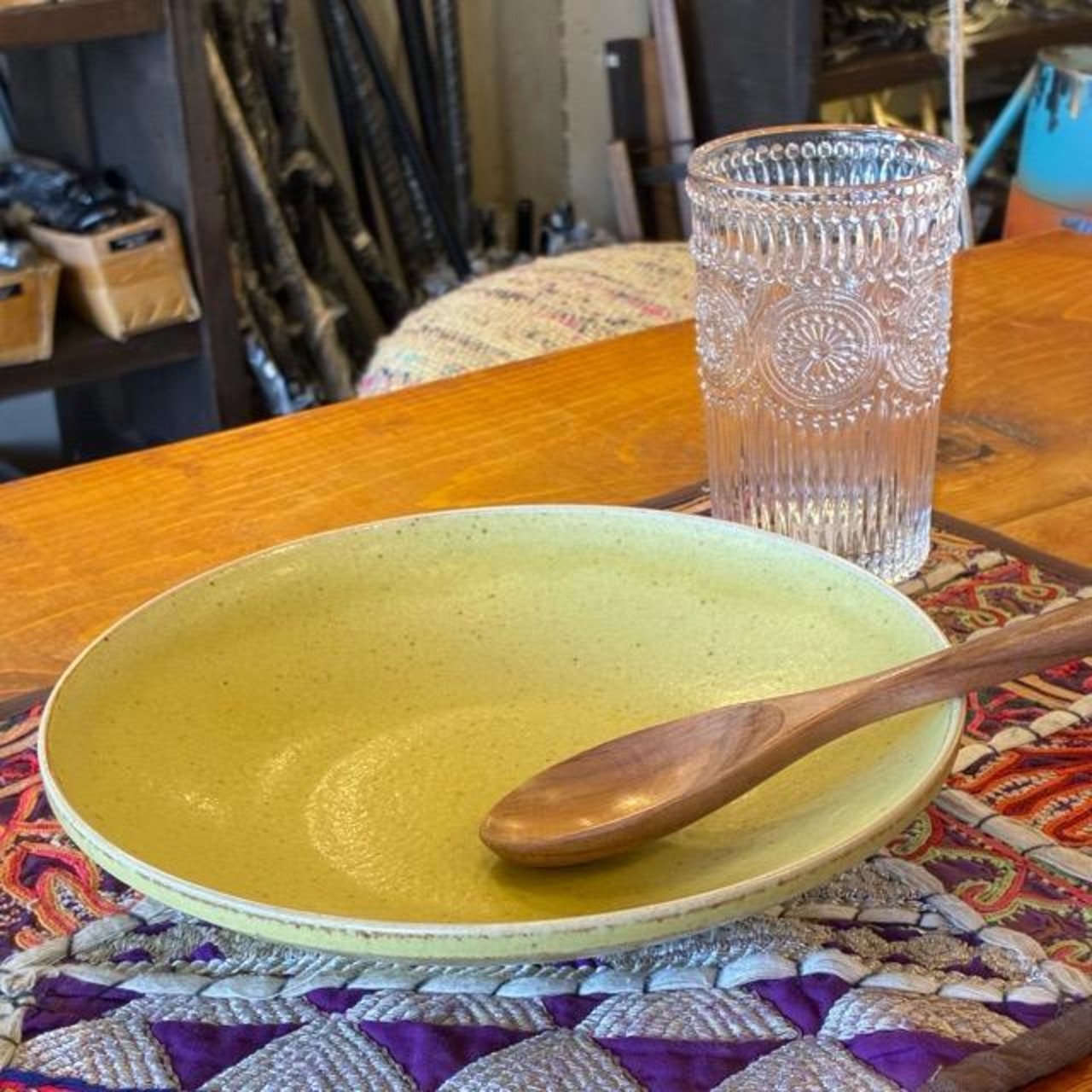 Mino ware PLAIN Deep plate 21cm 3 colors: White, Mint, Lemon. Stackable. Microwave and dishwasher safe.