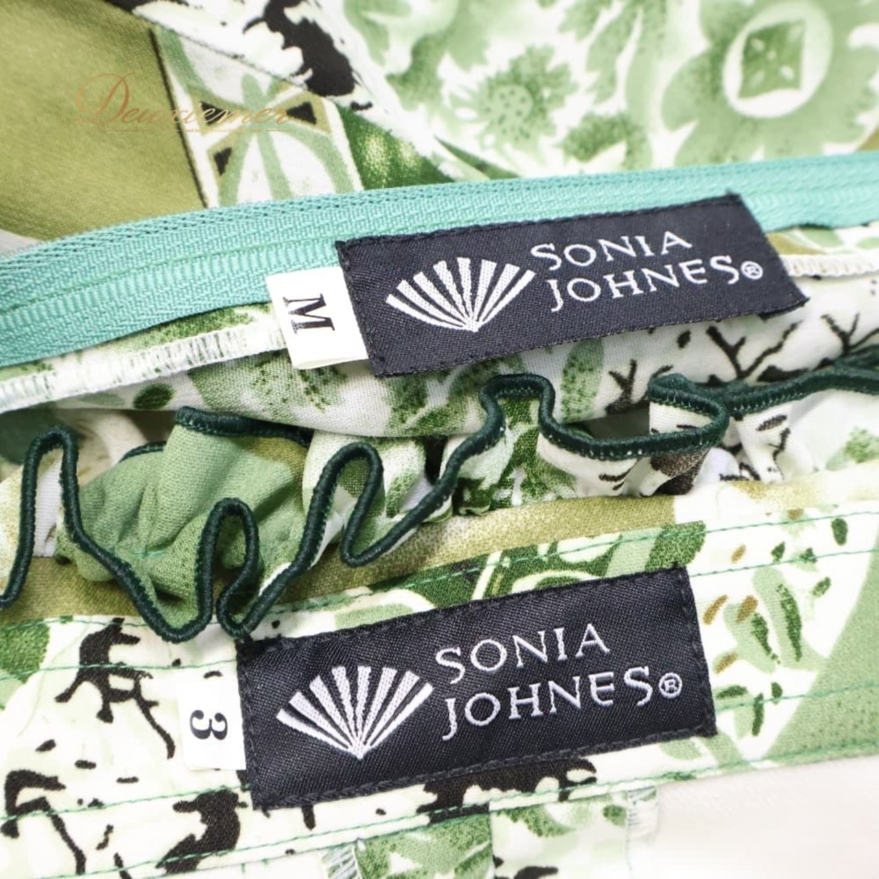 フラメンコ 衣装 ソニアジョーンズ SONIA JOHNES トップス ブラウス ツーピース セットアップ ホワイト系 グリーン系 白 緑 レース ボランテ フリル 柄 模様 ダンス パーティ 発表会 レース調 総柄ト 大人可愛い 舞台衣装 発表会衣装