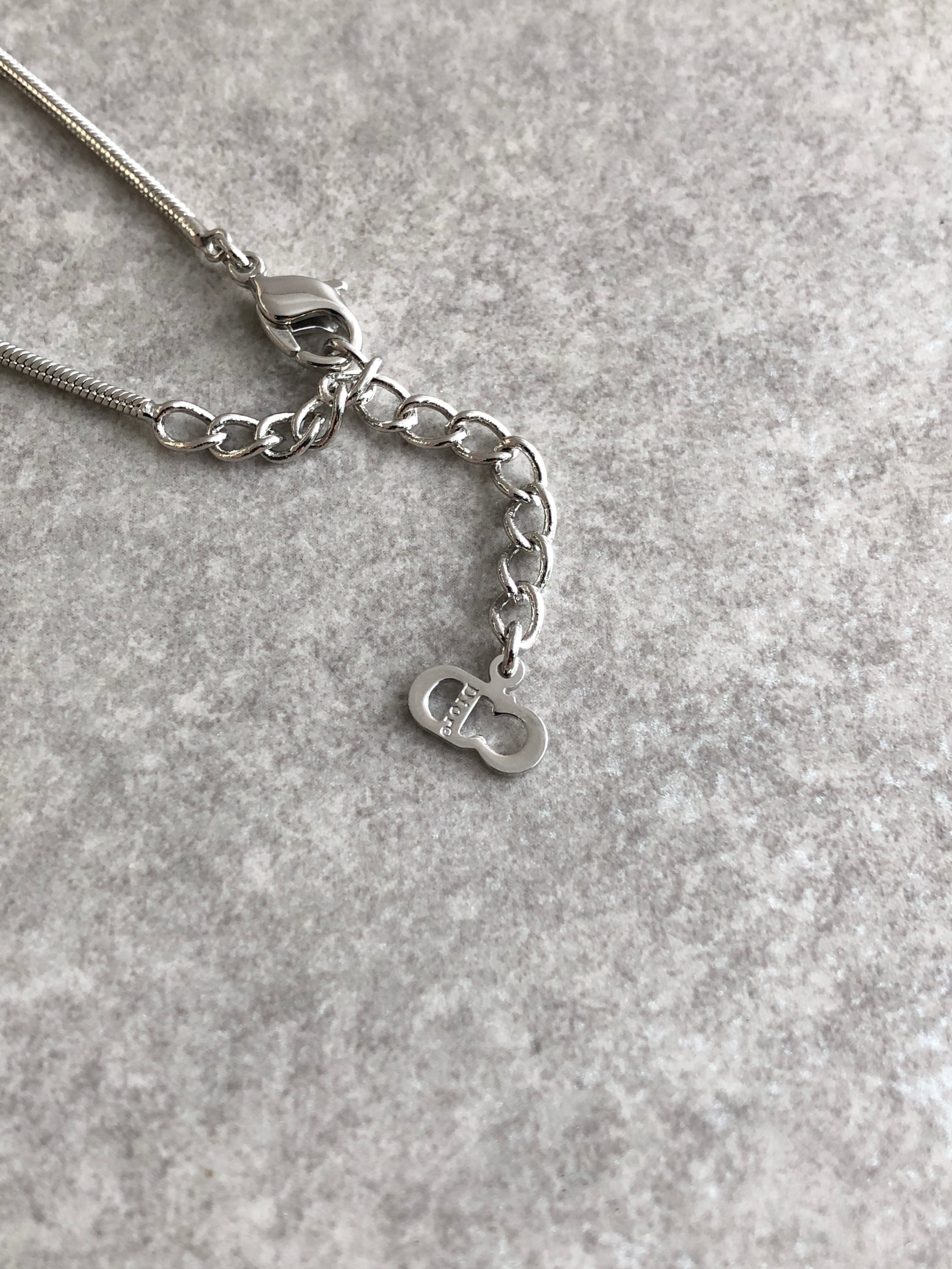 Christian Dior クリスチャン ディオール ネックレス シルバー DIOR