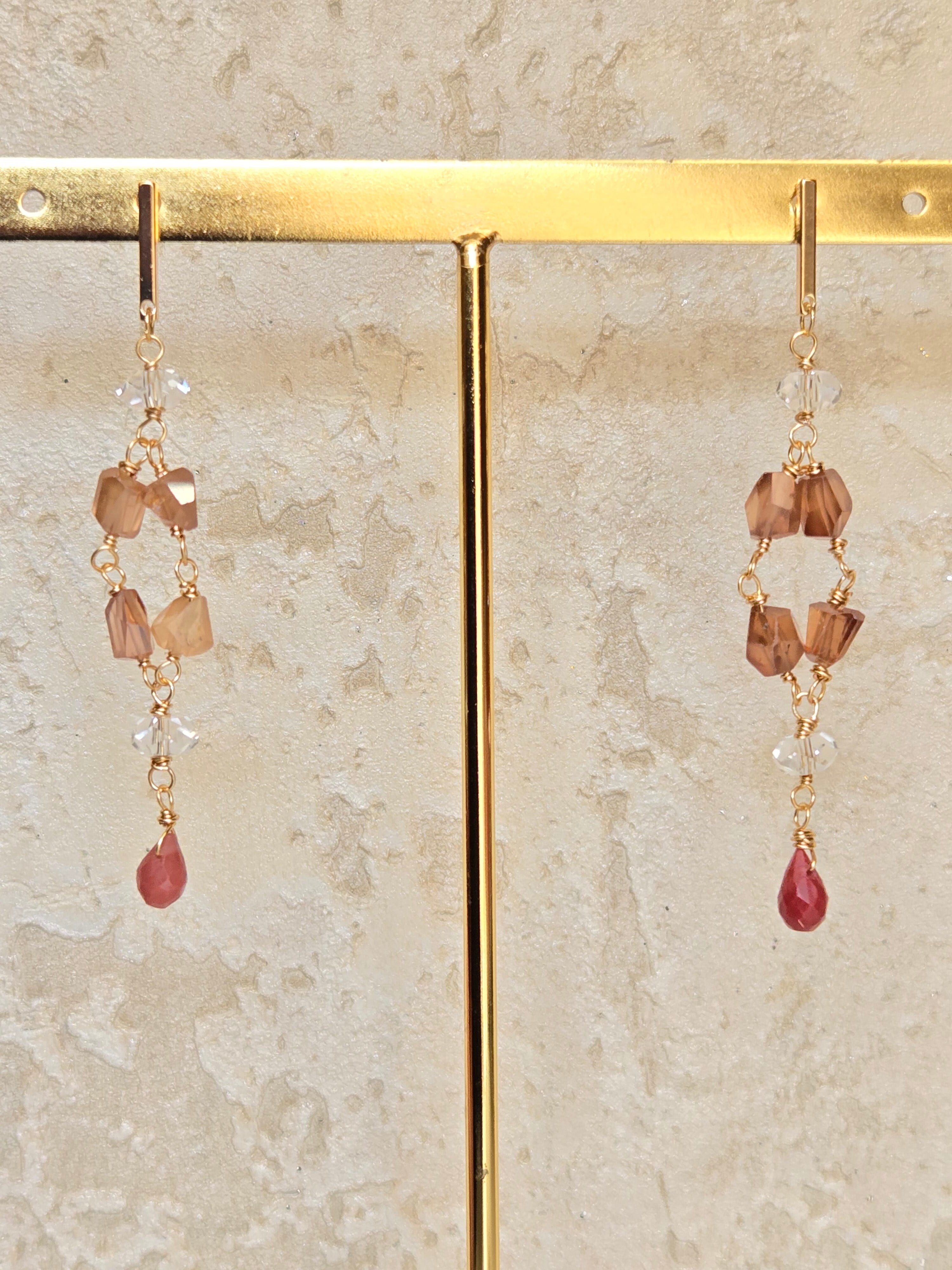 ピンクトルマリンとアパタイトのコッパー ピアス | kaleidoscope