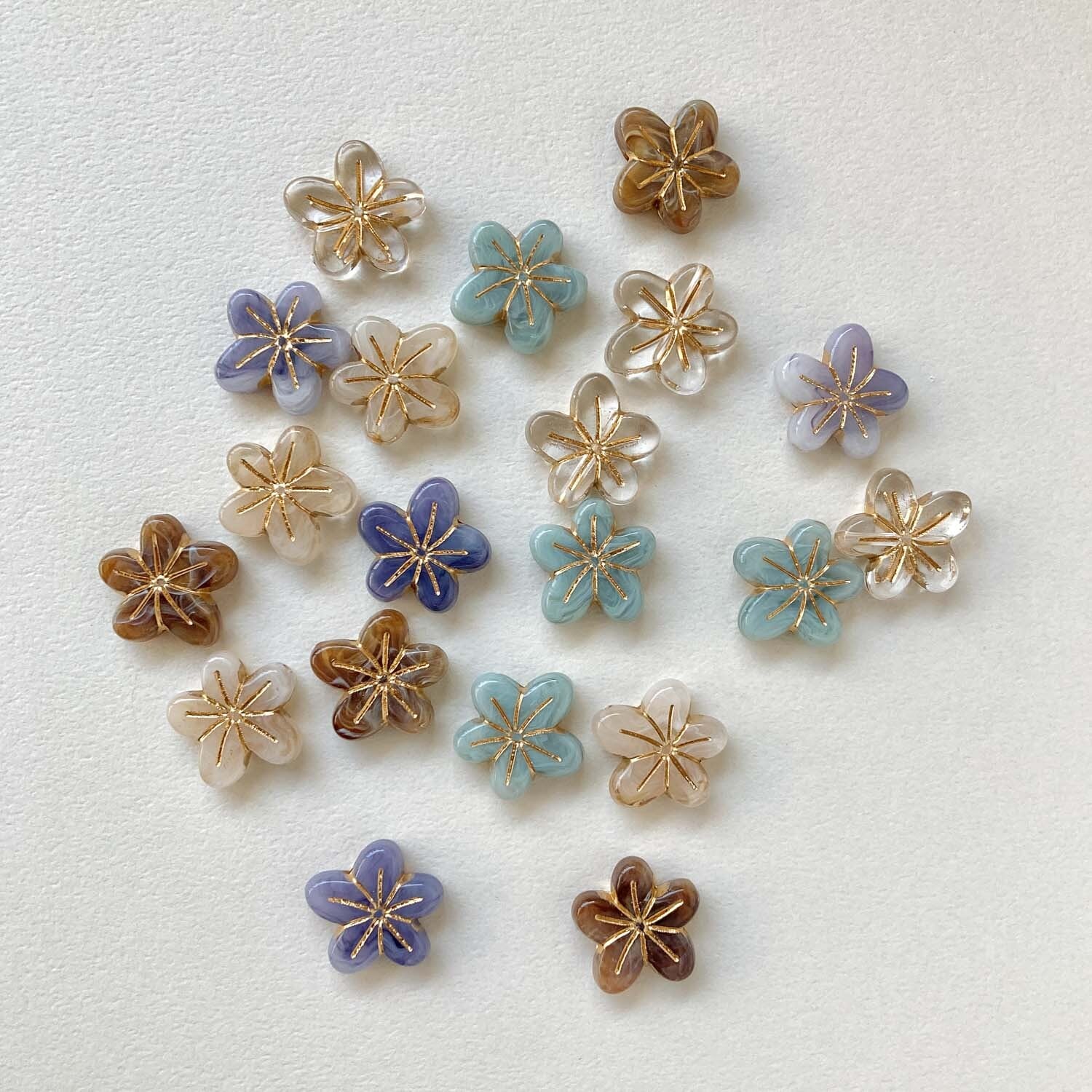 お花ビーズ追加分 Amazon.co.jp: ノーブランド品 フラワービーズ 花 100個 10mm ビーズ